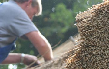 professional Sutton Gault thatchers